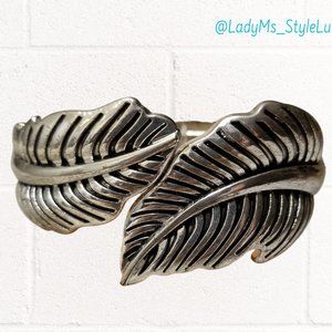 Silver Tone Hinged Leaves Leaf Bracelet Bangle EUC